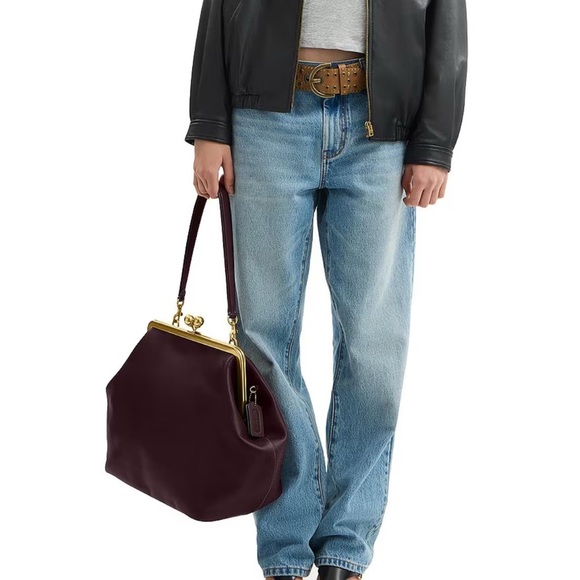 NWT Coach Kisslock clutch Bag limited edition Runway  Leather plum -blackcurrant - Picture 12 of 12